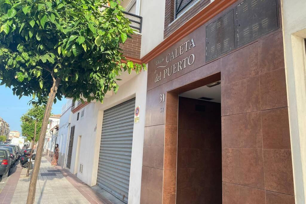 Maravilloso Apartamento En Primera Linea De Playa Con Vistas Al Mar En Caleta De Velez 2 D Екстериор снимка