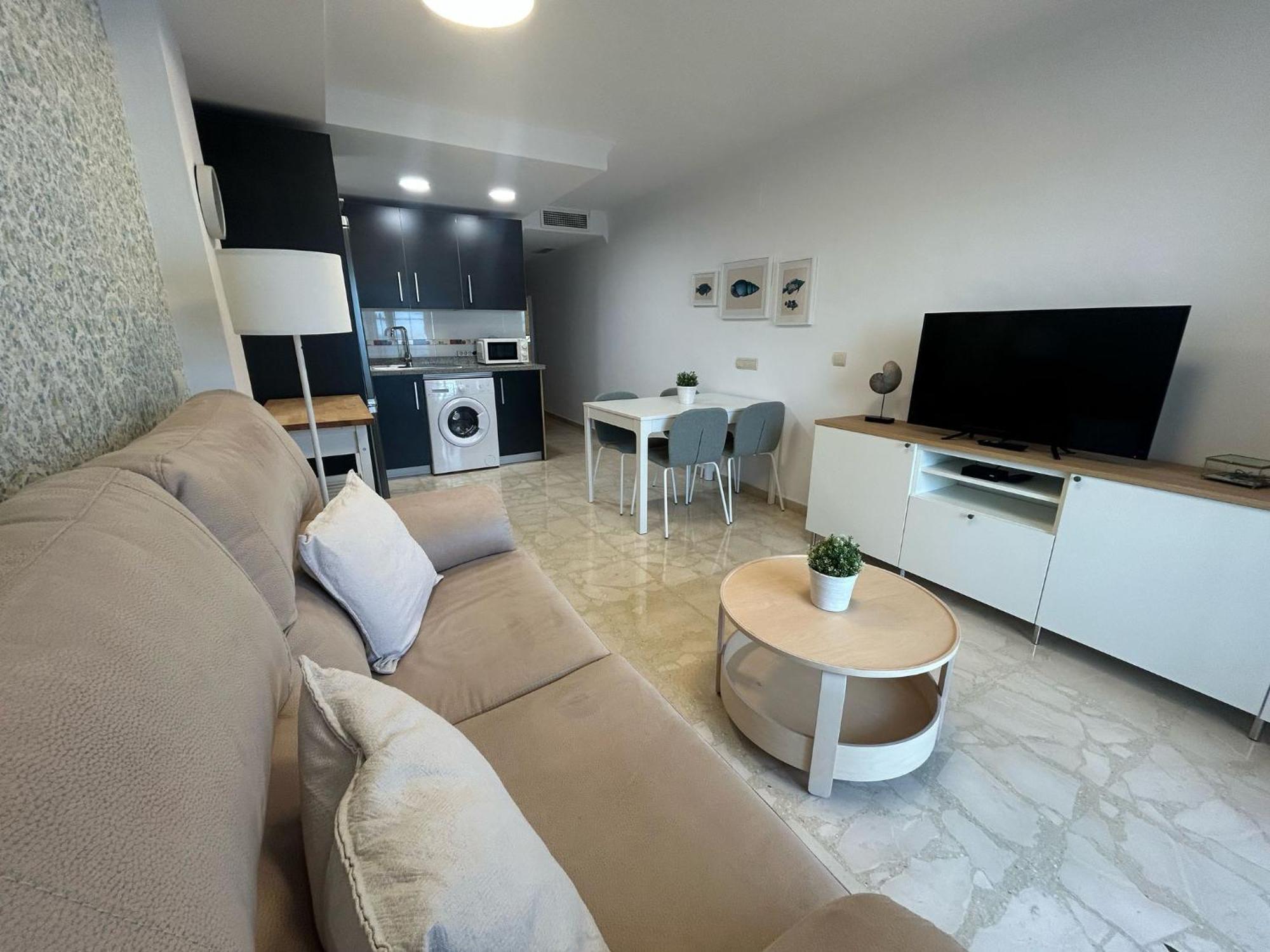 Maravilloso Apartamento En Primera Linea De Playa Con Vistas Al Mar En Caleta De Velez 2 D Екстериор снимка